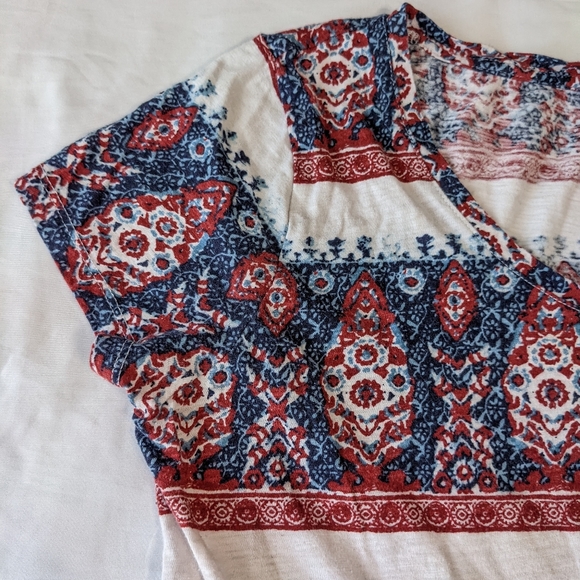 Lucky Brand Rounded Hem Printed Boho Tee Shirt Small - Picture 5 of 6